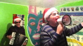 Drunk & Horny "Christmas Time" (11/26/2011 at Funny World)