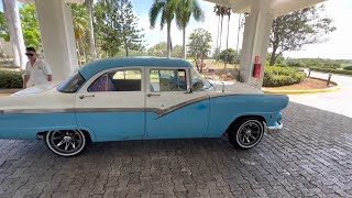 Old American cars in Cuba