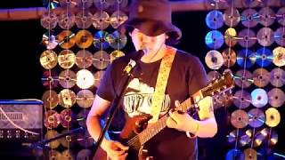 The Tic Tac - Nutshell