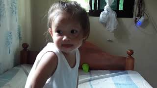 batang cute na malikot