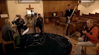 Scéalta - Wintersong (Bímse féin ag iascaireacht)