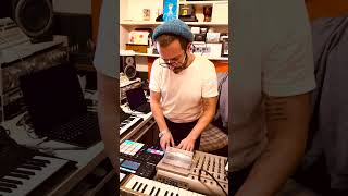 LEO M/CHELENA  ∆  WaVeS  ∆ TAPE LOOP + Maschine Beat