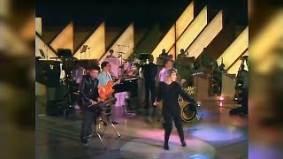 Kim Wilde : You Keep Me Hangin' On / Live HD