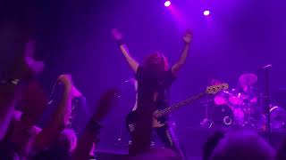 L7 -prétend we’re dead,live in Paris 2024-