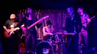 Hectorine playing “Spaceman”, live at the Knockout SF 1/30/20