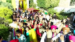  Best Punjabi Wedding Part 51 - ਬਰਾਤ ਦੀ ਰਵਾਨਗੀ ਵੇਲਾ ਗਿੱਧਾ ਭੰਗੜਾ ਦੇਖੋ ਸਿਰਾ ਲੱਗਾ ਪਿਆ DJI 0251