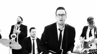 "Girl Down The Road" – Matt Stansberry & The Romance