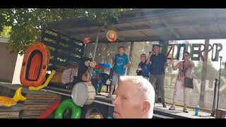 Bijzonderpop in Biezenmortel
