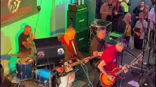THE TRASH – LONDON CALLING