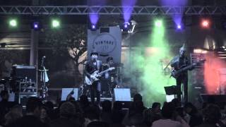 Naive - The Kooks (By Vintage Cult)