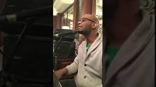 Will T-   Pianist/ singer