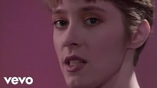 Suzanne Vega - Solitude Standing