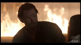 Walker Saves Gale From The Fire - Walker 2x20