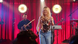 Perrie Forget About Us Live Close Up Second Performance 12/04/2024