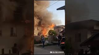 Brand aan de Leeuwensteinstraat... 25 personen dakloos