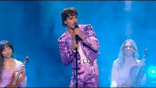 Benson Boone - Mystical Magical (Live at the 2025 American Music Awards)