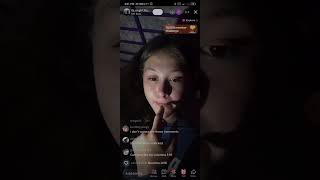it's your girl Lily 😜🤭 iî