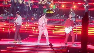 Jonas Brothers Five album one night 9.6.23