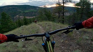 Desous Mountain, Flowing single track & puckering steeps