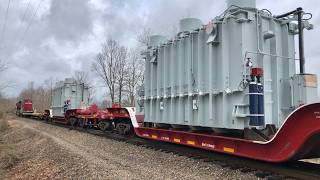 1st Snow Train Of 2025!  High & Wide Load Push Pull & 3 Locomotive Train With Green Goblin Chase
