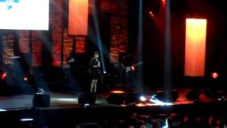 Pinoy Relief Benefit Concert 3/11/2014 "Bleed for Love"~Jennifer Hudson