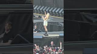 The Pretty Reckless - Only Love Can Save Me Now - Live @ PGE Narodowy -Warsaw, Poland - July 4, 2025
