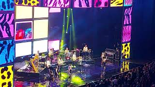 Rod Stewart Da Ya Think I'm Sexy? (Live at OLG Stage at Fallsview Casino) The Hits Tour Sept 2, 2023