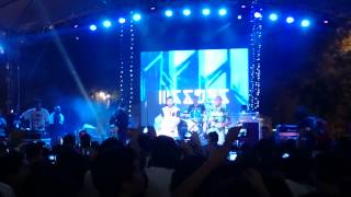 Issues - Hooligans (Live in Manila)