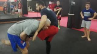 Single leg combo arm trap