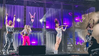 Lindsey Stirling and Walk Off The Earth