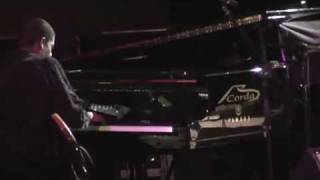 Stanley Jordan' s Trio "song for my father" part A  live in Sant 'Anna Arresi Jazz 2009