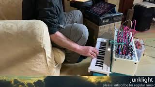 Live music from junklight