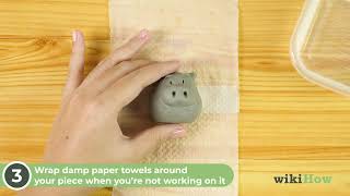 How to Keep Clay Moist for Works in Progress