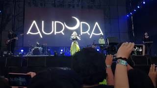 Aurora - Runaway (Live Lollapalooza Chile 2018)