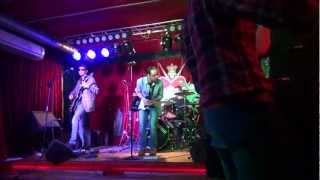 Среди Добрых Людей - Intro