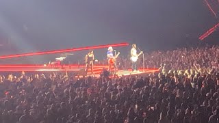 @JonasBrothers - “Play My Music” - live 🎸