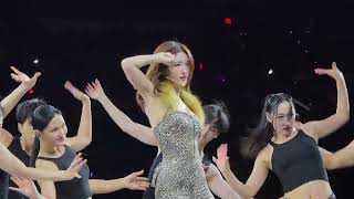 TWICE (트와이스) - Move Like That (Momo (모모) Solo)  Live in Washington, DC 20260213  (Day 1)