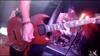Raized by Wolves Rock Fishead Cantina