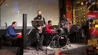 LabER Band   Dzigit na lihom skakune