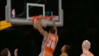Shannon Brown NASTY Two-Handed PUTBACK Dunk against the Lakers (Feb. 17, 2012)