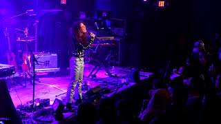 Zella Day - A clip of  You Sexy Thing live at The Vogue 11-11-2021