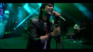 Jubin live tume kitna chahe aur hum...amazing voice and audience