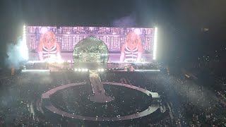 Beyoncé - I Care / River Deep, Mountain High (Live at MetLife Stadium - 7/29)