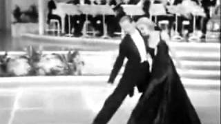 Fred Astaire et Ginger Rogers sur Smoke gets in your eyes.flv