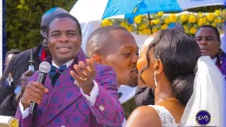 🌹APOSTLE PETER MANYURU🌼🌼 COLOURFUL WEDDING 