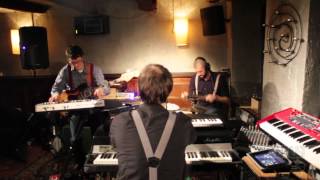 DillenDub - Tantrum (Album Release 2013)