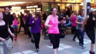 Flash Mob Lyngby Storcenter 2012 - Amy Casey