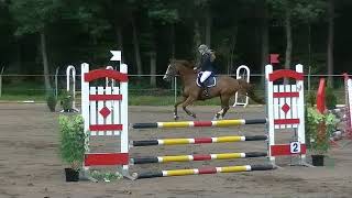 33B  Fien Strijker en Elan van 't Swinderscheveld, B concours te Elim 2017 09 02 DivX Plus HD SD sch