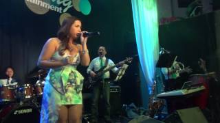 Lisa Nguyễn - Nửa Trái Tim Tội Nghiệp