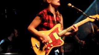 Marnie Stern live @ Fleche d'or - Paris -  9-12-2010 Part 2